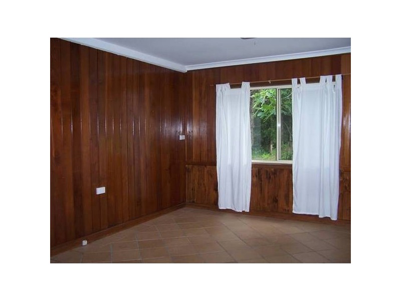 411A Coolangatta Road, Shoalhaven Heads NSW 2535