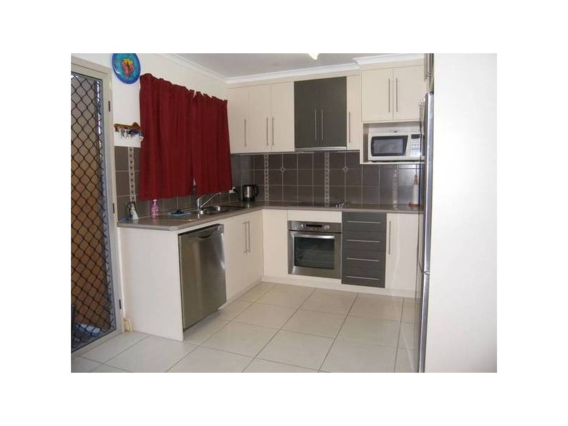 13 Fernleigh Avenue, Andergrove QLD 4740