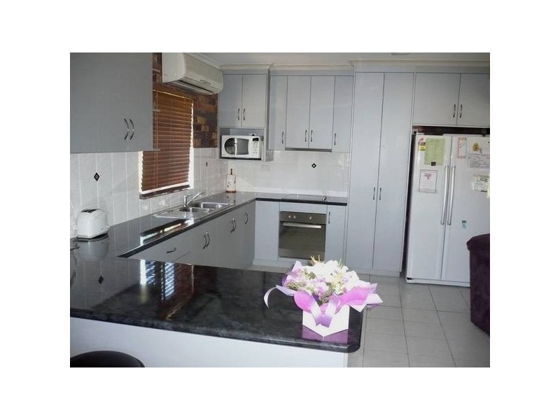 28 Scott Street, South Mackay QLD 4740