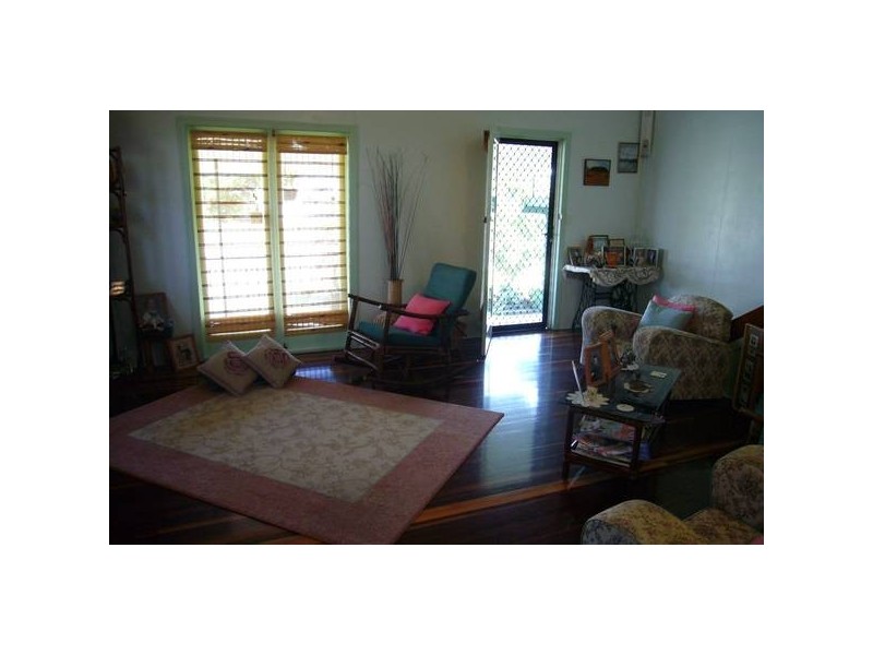 16 Graves Street, North Mackay QLD 4740