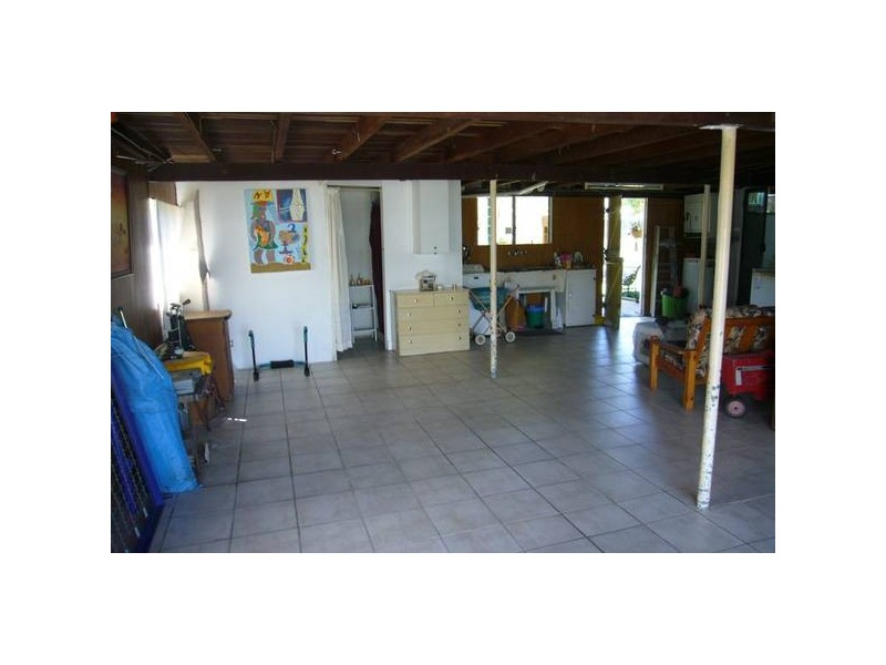 16 Graves Street, North Mackay QLD 4740