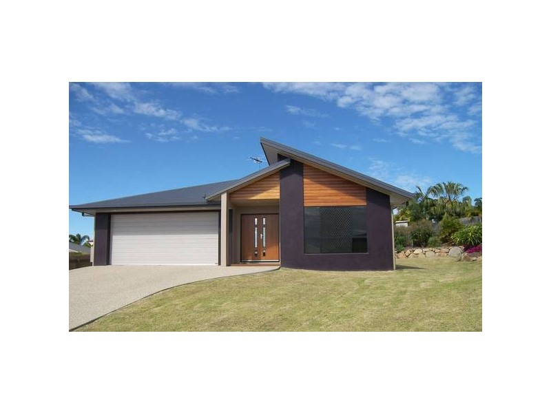 3 Cooper Court, Rural View QLD 4740