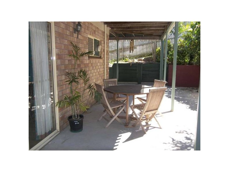 16 Mclaughlin Drive, Eimeo QLD 4740
