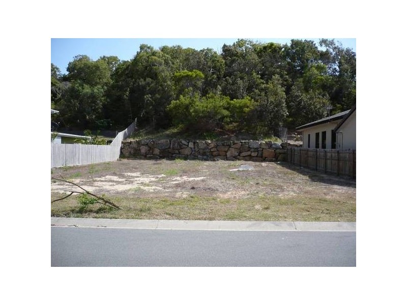 27 Portside Place, Shoal Point QLD 4750