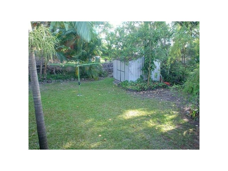12 Manuel Street, North Mackay QLD 4740