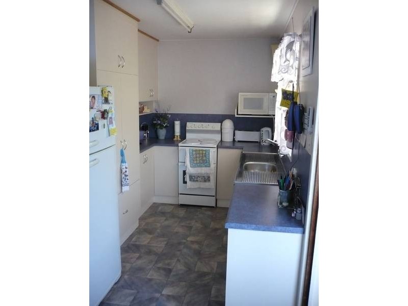 5 Whitney Street, Andergrove QLD 4740