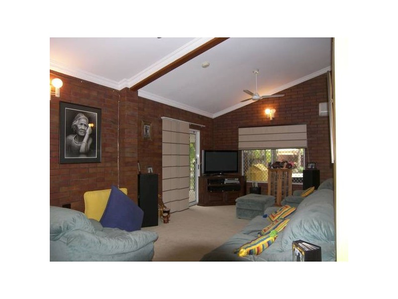 6 Aileen Court, Andergrove QLD 4740