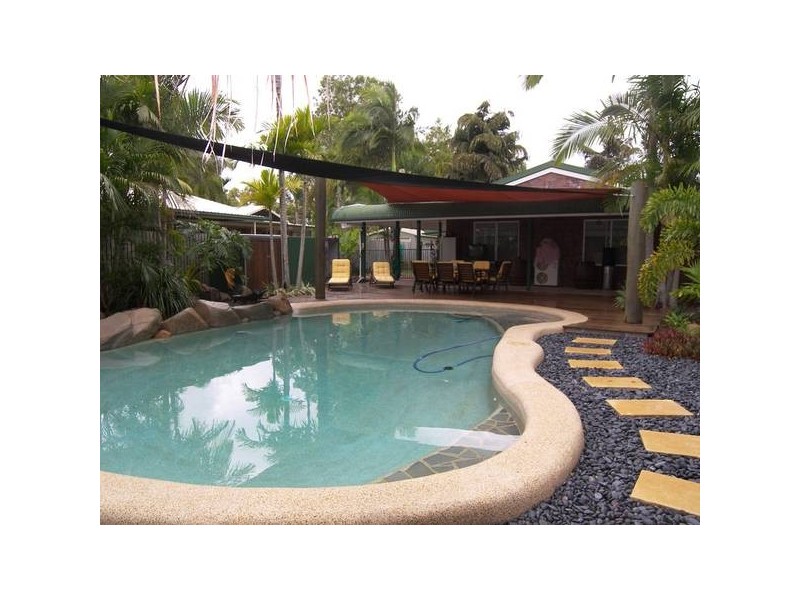 6 Aileen Court, Andergrove QLD 4740