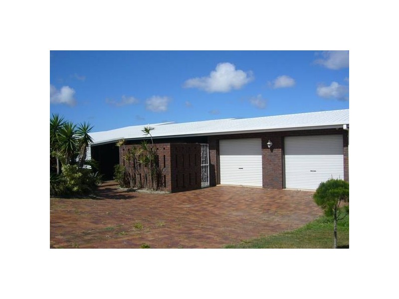 15 Wrights Road, Glenella QLD 4740