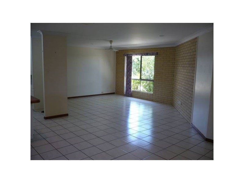 18 Marshall Avenue, Andergrove QLD 4740