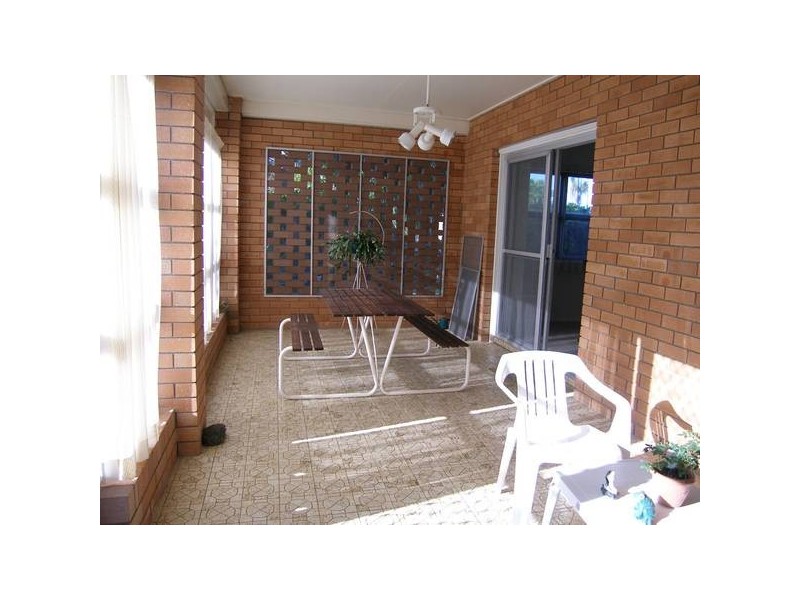 1 Pharlap Parade, Ooralea QLD 4740