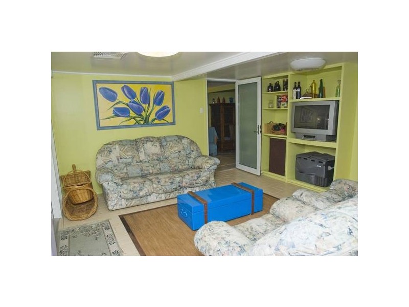 49 Holland Street, West Mackay QLD 4740