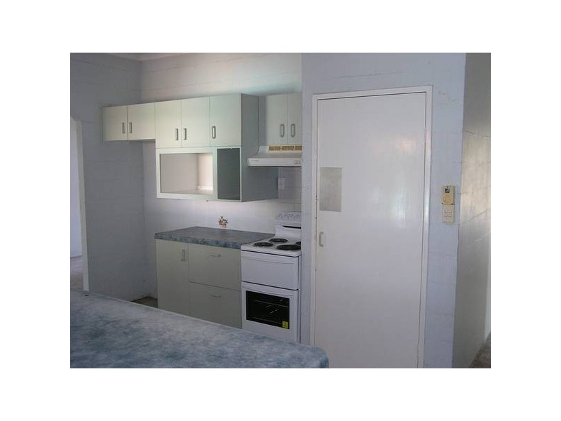 20 Hucker Street, South Mackay QLD 4740