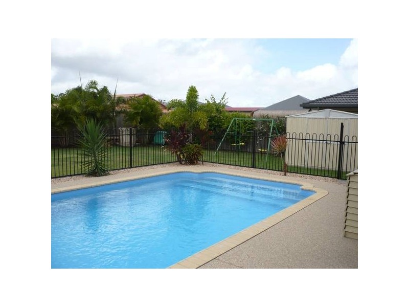 81 Wheeler Drive, Glenella QLD 4740