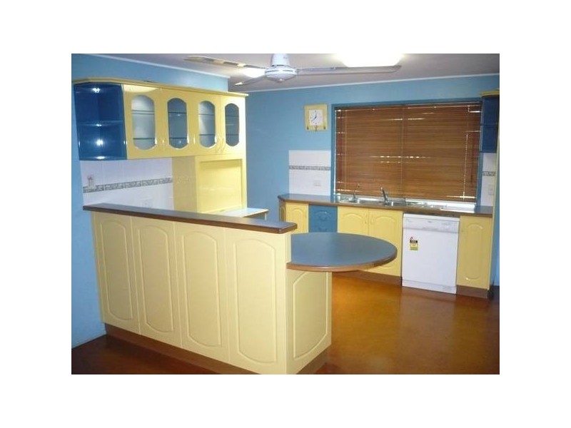 1 Hartog Street, Andergrove QLD 4740