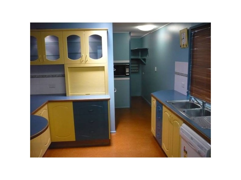 1 Hartog Street, Andergrove QLD 4740