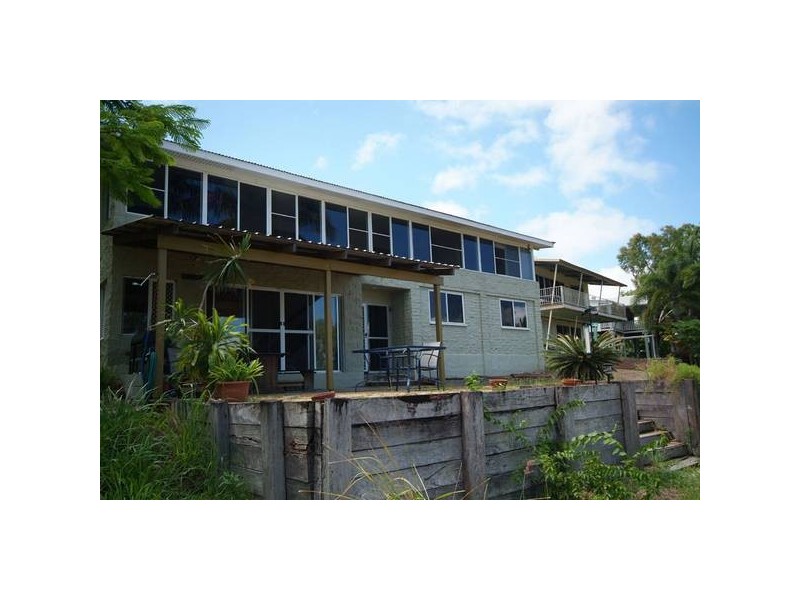 6 O’Brien Esplanade, Shoal Point QLD 4750