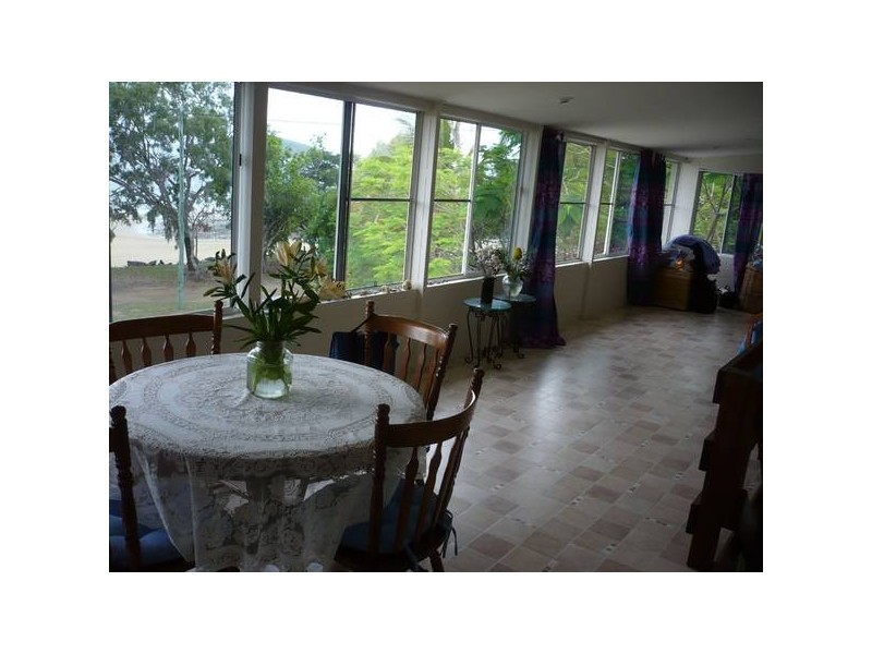 6 O’Brien Esplanade, Shoal Point QLD 4750