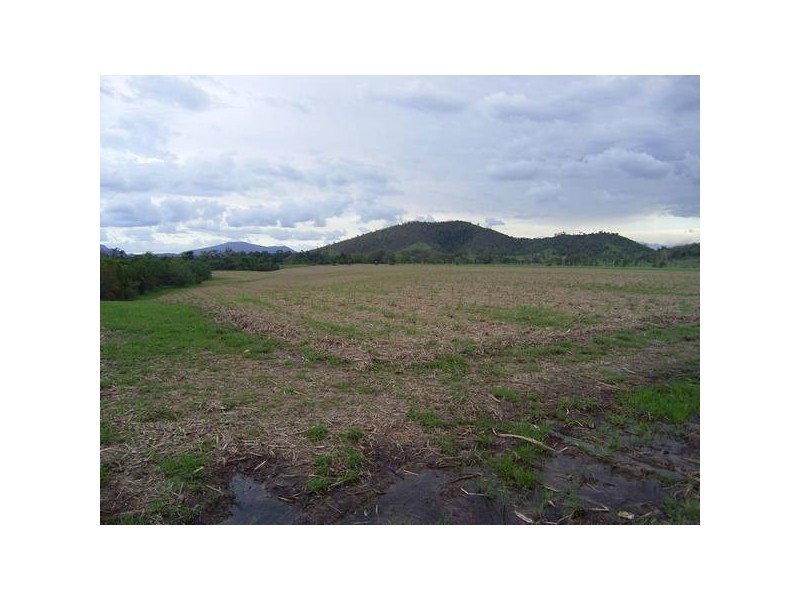 1 & 2 Mt Ossa-Seaforth Road, Mackay QLD 4740