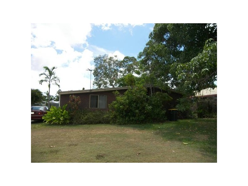 12 Elizabeth Street, North Mackay QLD 4740