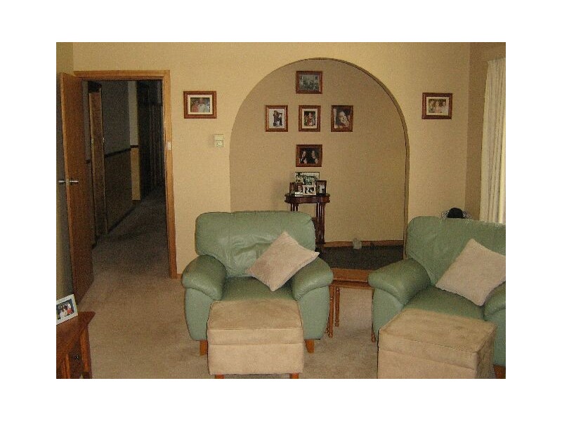 32 Pigeon Flat Road, Bordertown SA 5268