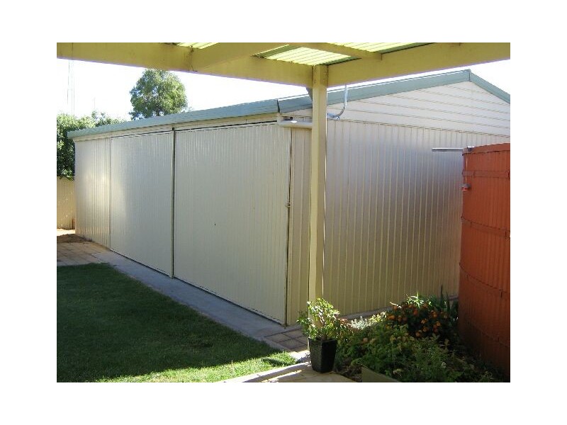 32 Pigeon Flat Road, Bordertown SA 5268