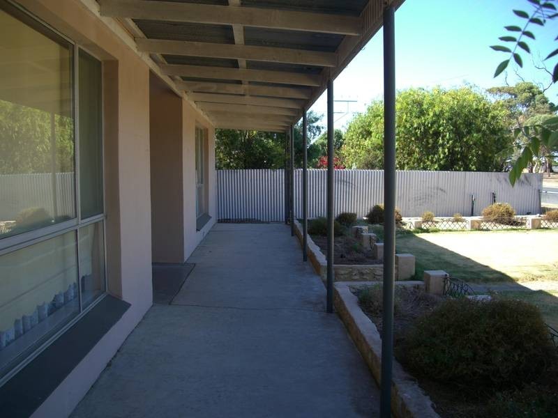 14 Wynarling Rd, Keith SA 5267