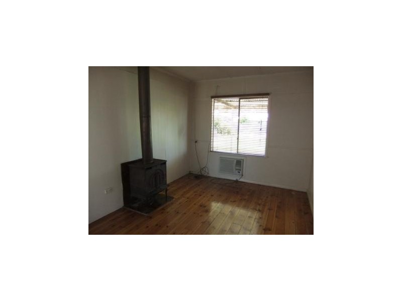 18 Railway Terrace, Keith SA 5267