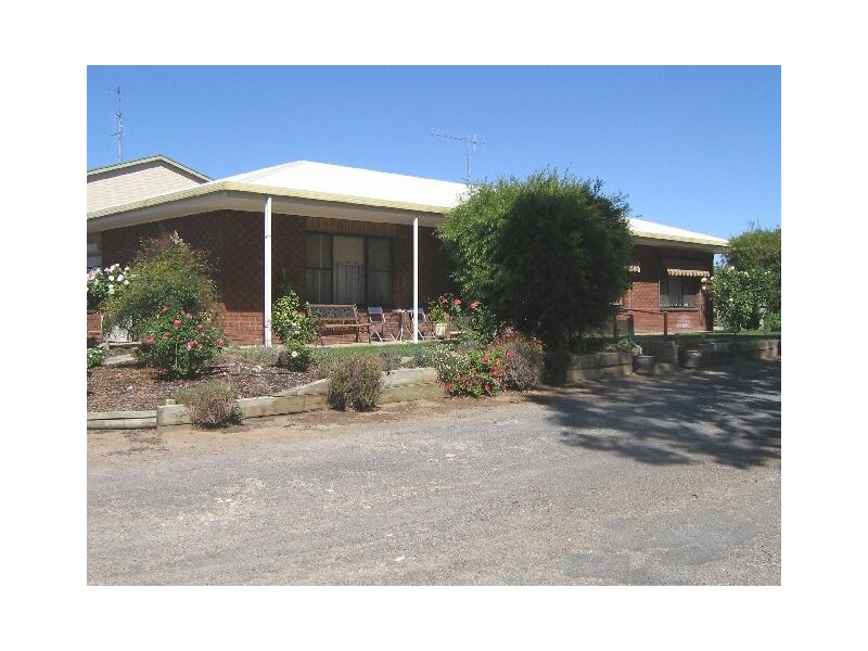 7 Philip Avenue, Bordertown SA 5268