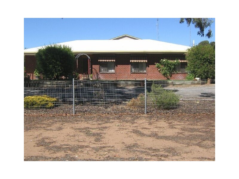 7 Philip Avenue, Bordertown SA 5268