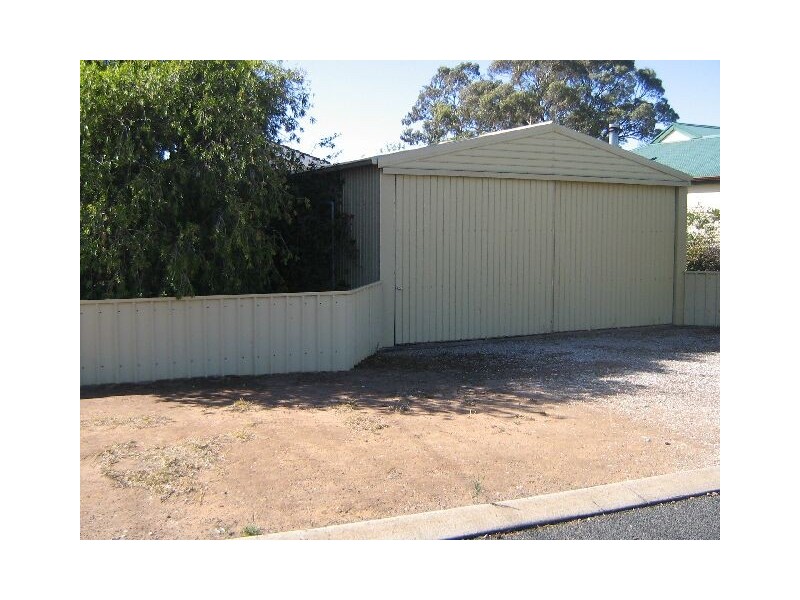 42 Venn Avenue, Bordertown SA 5268