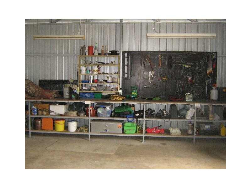 . Riddoch Highway, Padthaway SA 5271