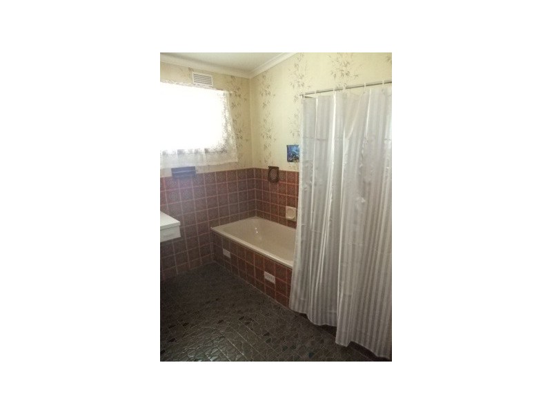 72 Riddoch Hwy, Keith SA 5267