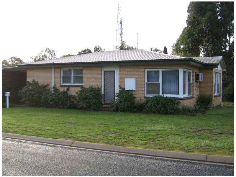15 Jervois Street, Bordertown SA 5268