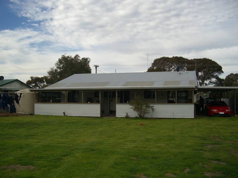 13 Pine Street, Keith SA 5267