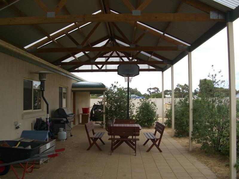 14 March St, Keith SA 5267
