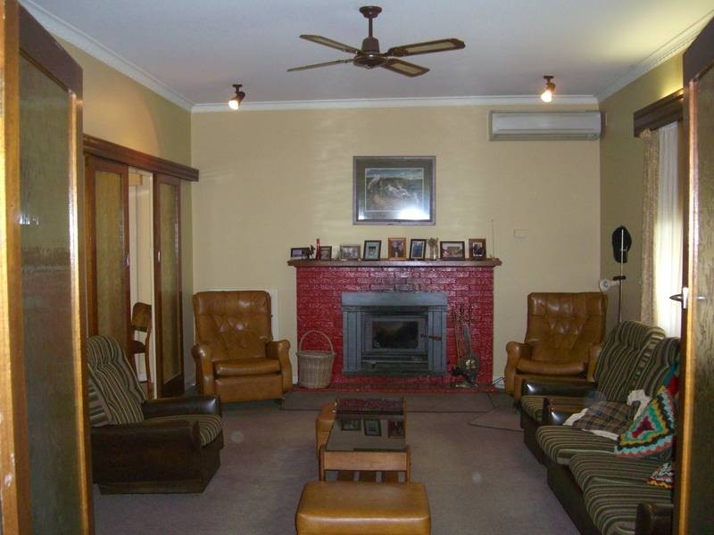 23 Naracoorte Rd, Keith SA 5267