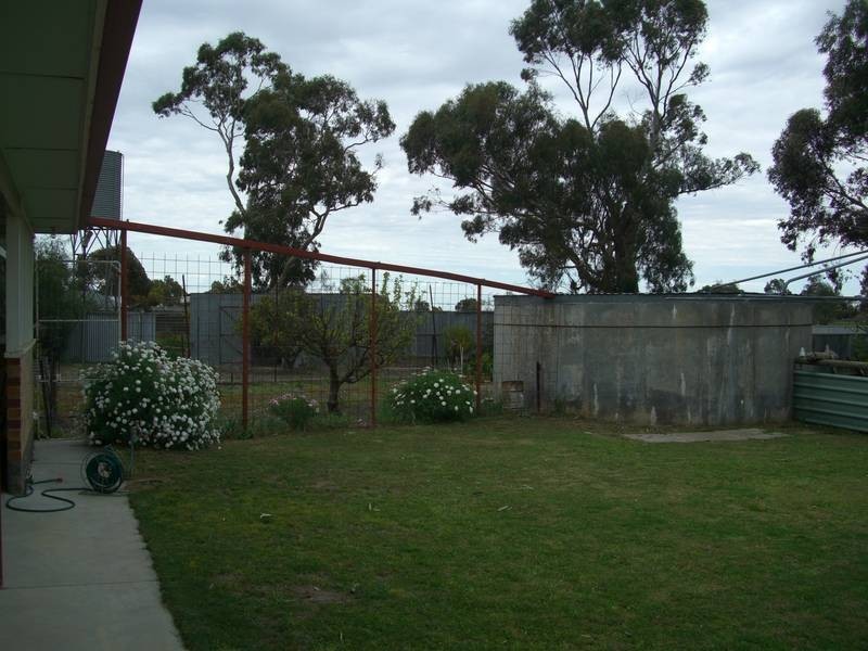 23 Naracoorte Rd, Keith SA 5267