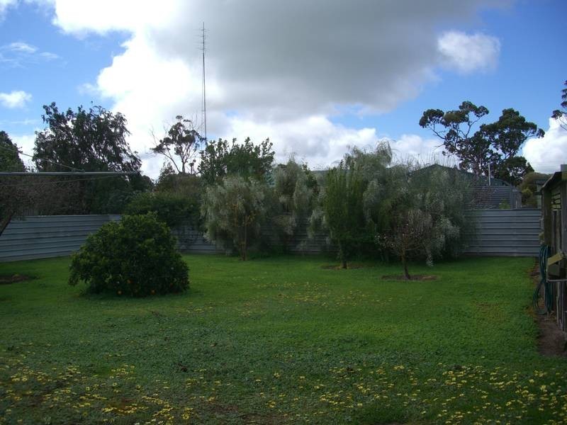 10 Wirrega Ave, Keith SA 5267