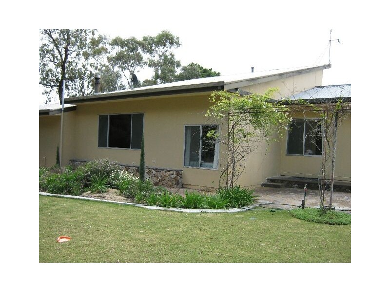 4 Seventh Street, Bordertown SA 5268