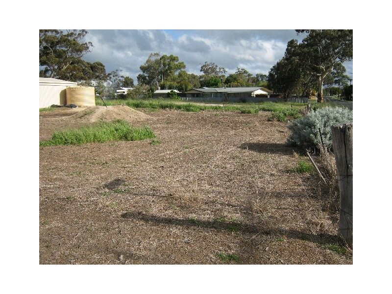 12 Venn Avenue, Bordertown SA 5268