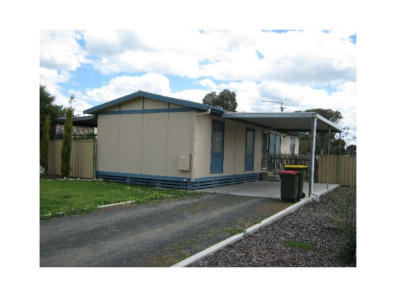 37 Tolmer Tce, Bordertown SA 5268