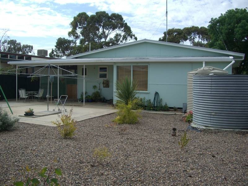 19 Naracoorte Rd, Keith SA 5267
