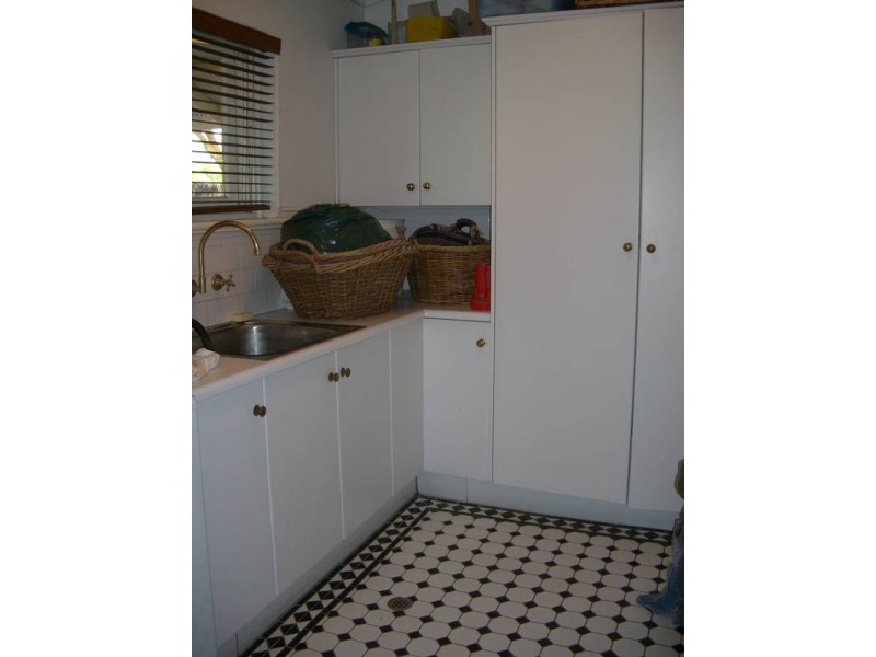 10-12 Wynarling Rd, Keith SA 5267