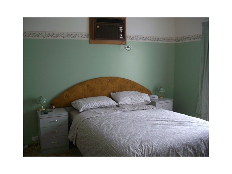 32 Poplar Ave, Keith SA 5267