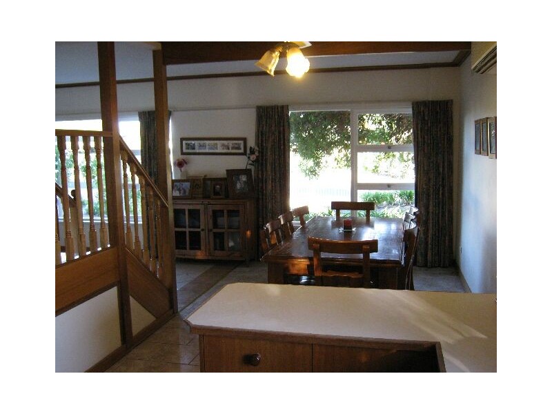 5 Fourth Street, Bordertown SA 5268