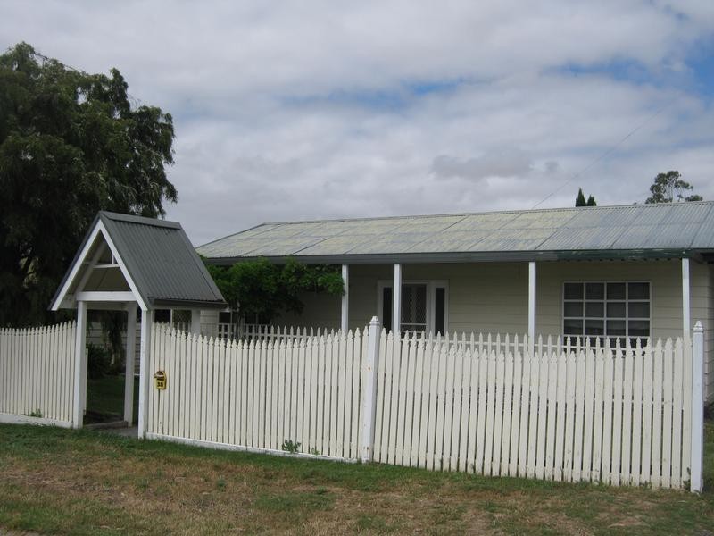 38 Tolmer Terrace, Bordertown SA 5268