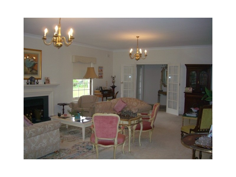 2 Memorial Ave, Keith SA 5267