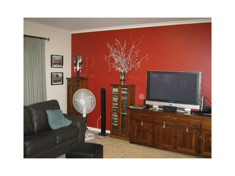 140 Victoria Parade, Bordertown SA 5268