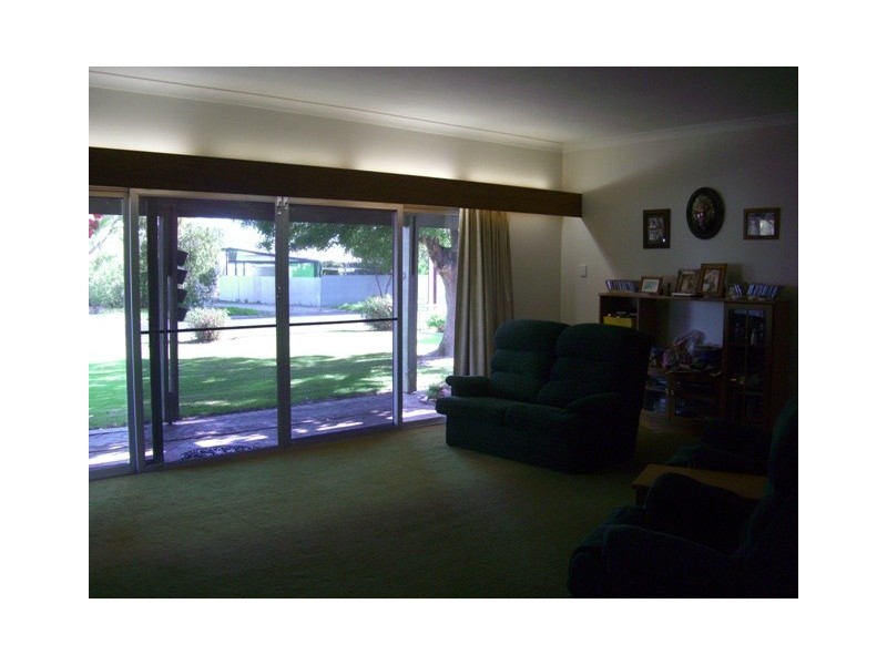 14 Poplar Ave, Keith SA 5267